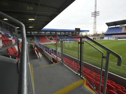 Výplň zábradlí na stadionu Štruncovy sady - Plzeň