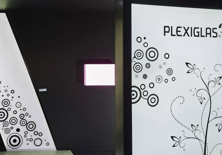 Plexisklo PLEXIGLAS® GS black & white